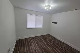 1055 Tudor Ct, Reno, NV 89503 - Photo 23