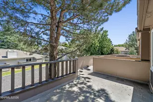 785 Kingston Ln, Reno, NV 89511 - Photo 5