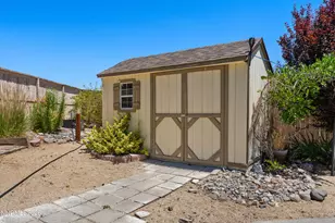 1935 Fledge Creek Dr, Reno, NV 89521 - Photo 55