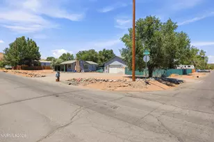205 W 4th Ave, Sun Valley, NV 89433 - Photo 3