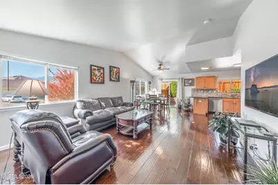 956 Ranchview Circle, Indian Hills, NV 89705 - Photo 9