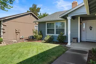 1698 Candlewood St, Sparks, NV 89434 - Photo 3