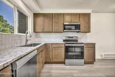 545 Smithridge Park, Reno, NV 89502 - Photo 7