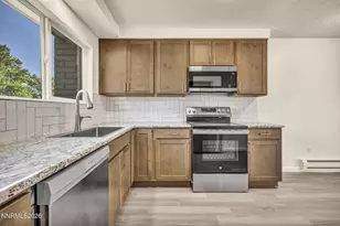 545 Smithridge Park, Reno, NV 89502 - Photo 7
