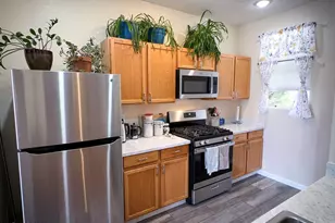 8630 Malibu Dr, Reno, NV 89506 - Photo 3