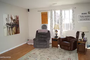 8630 Malibu Dr, Reno, NV 89506 - Photo 11