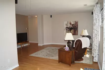8630 Malibu Drive, Reno, NV 89506 - Photo 13