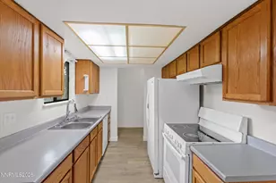 1855 Severn Dr, Reno, NV 89503 - Photo 13