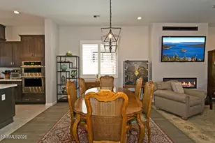 2332 Hammer Fls Dr, Reno, NV 89521 - Photo 9