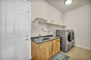 13090 Seneca Rd, Stagecoach, NV 89429 - Photo 73