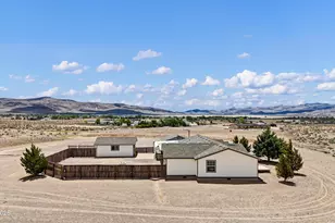 4680 Boyer Ln, Stagecoach, NV 89429 - Photo 7