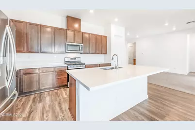 1852 Hogan Peak Street, Carson City, NV 89701 - Photo 7
