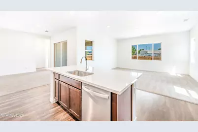1852 Hogan Peak Street, Carson City, NV 89701 - Photo 5