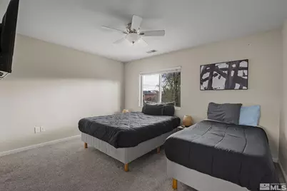 121 Caliente Street, Reno, NV 89509 - Photo 7
