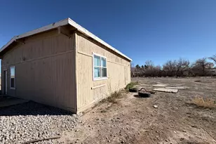 8645 Karen St, Silver Springs, NV 89429 - Photo 7