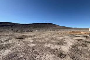 8645 Karen St, Silver Springs, NV 89429 - Photo 5