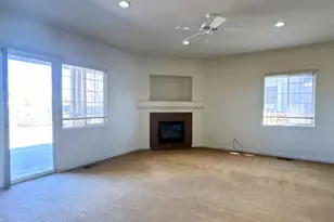 5728 Spanish Bay Ct, Sparks, NV 89436 - Photo 7