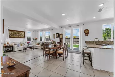 2178 Neuer Drive, Sparks, NV 89436 - Photo 5