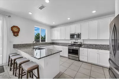 2178 Neuer Drive, Sparks, NV 89436 - Photo 11