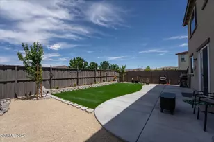 2178 Neuer Dr, Sparks, NV 89436 - Photo 29