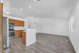8599 Turtle Creek Ct, Reno, NV 89506 - Photo 13