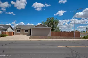 270 Emigrant Wy, Fernley, NV 89408 - Photo 3