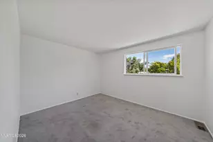 852 E York Wy, Sparks, NV 89434 - Photo 27