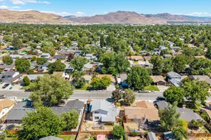 852 E York Wy, Sparks, NV 89434 - Photo 55