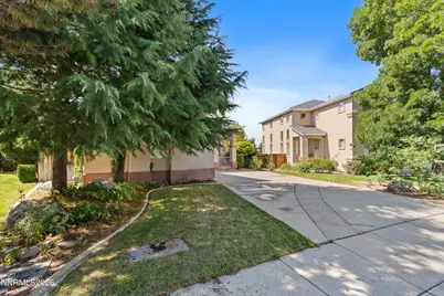 4531 Mount Bachelor Drive, Sparks, NV 89436 - Photo 3