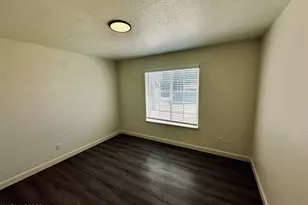 1952 3 Iron Ct, Fernley, NV 89408 - Photo 15