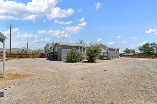 2705 Toiyabe St, Silver Springs, NV 89429 - Photo 3
