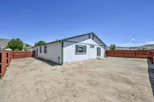 17704 Georgetown Dr, Reno, NV 89508 - Photo 29
