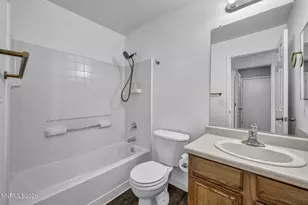 17704 Georgetown Dr, Reno, NV 89508 - Photo 23