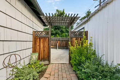 731 Arbutus Street, Reno, NV 89509 - Photo 33
