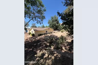 7275 Pembroke Drive, Reno, NV 89502 - Photo 3
