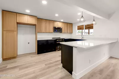 802 Lyell Way, Gardnerville, NV 89460 - Photo 15
