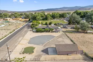 420 Country Dr, Fernley, NV 89408 - Photo 29