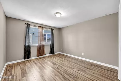 801 E York Way, Sparks, NV 89434 - Photo 33