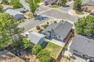 801 E York Wy, Sparks, NV 89434 - Photo 9