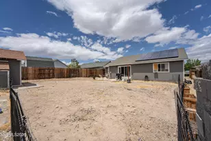 333 Emigrant Wy, Fernley, NV 89408 - Photo 27