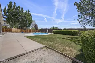 6796 Dorchester Dr, Sparks, NV 89436 - Photo 25