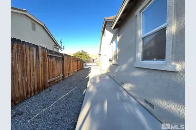 1325 Rouge River Road, Fernley, NV 89408 - Photo 37