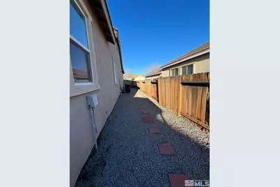 1325 Rouge River Road, Fernley, NV 89408 - Photo 35