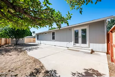 3985 Kentwood Court, Reno, NV 89503 - Photo 15