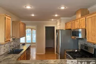 752 Divot Dr, Fernley, NV 89408 - Photo 5