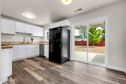439 L Street, Sparks, NV 89431 - Photo 9