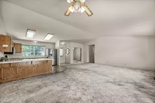 692 Lassen Way, Gardnerville, NV 89460 - Photo 5