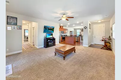545 Osprey Way, Fernley, NV 89408 - Photo 5