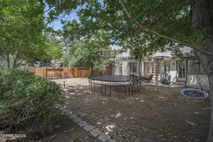 1055 Amico Dr, Sparks, NV 89434 - Photo 33