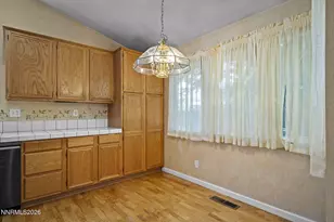 1055 Amico Dr, Sparks, NV 89434 - Photo 9